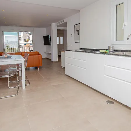 Marina 11 16 * Manilva