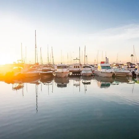 Marina 11 16